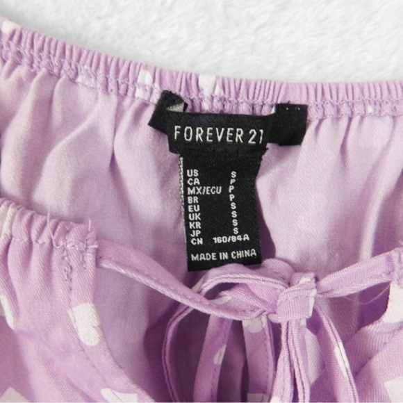 Forever 21 Women's Smocked Heart Print Top Size Small - Picture 5 of 5